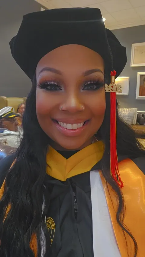 I (f41) graduated with my Master's Degree today. I'm on cloud 9. Bring me down a notch!