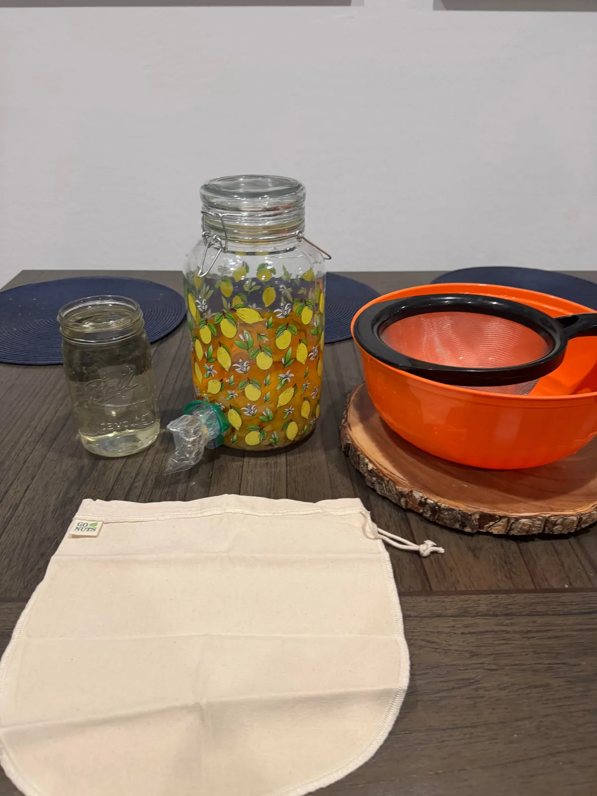 [Homemade] Limoncello