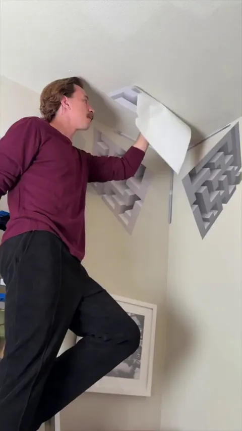 A Ceiling art that makes optical illusion