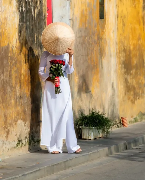 Vietnam's visitor return rate is very low - It's moments like these that keep me coming back.