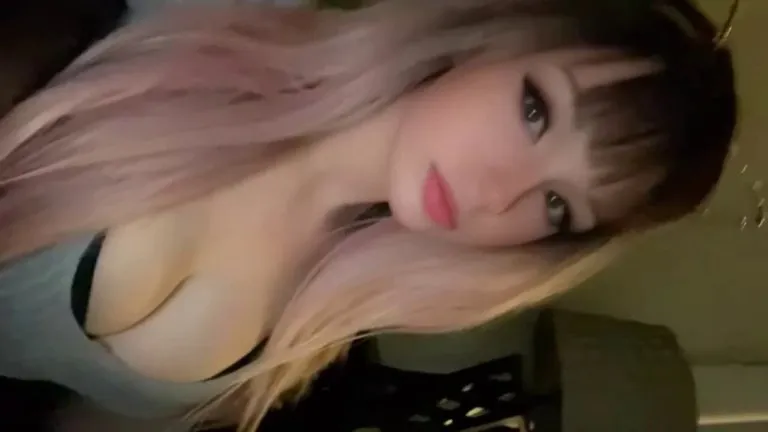 Such a wet and horny little mess, all from thinking about sucking cock ❤️