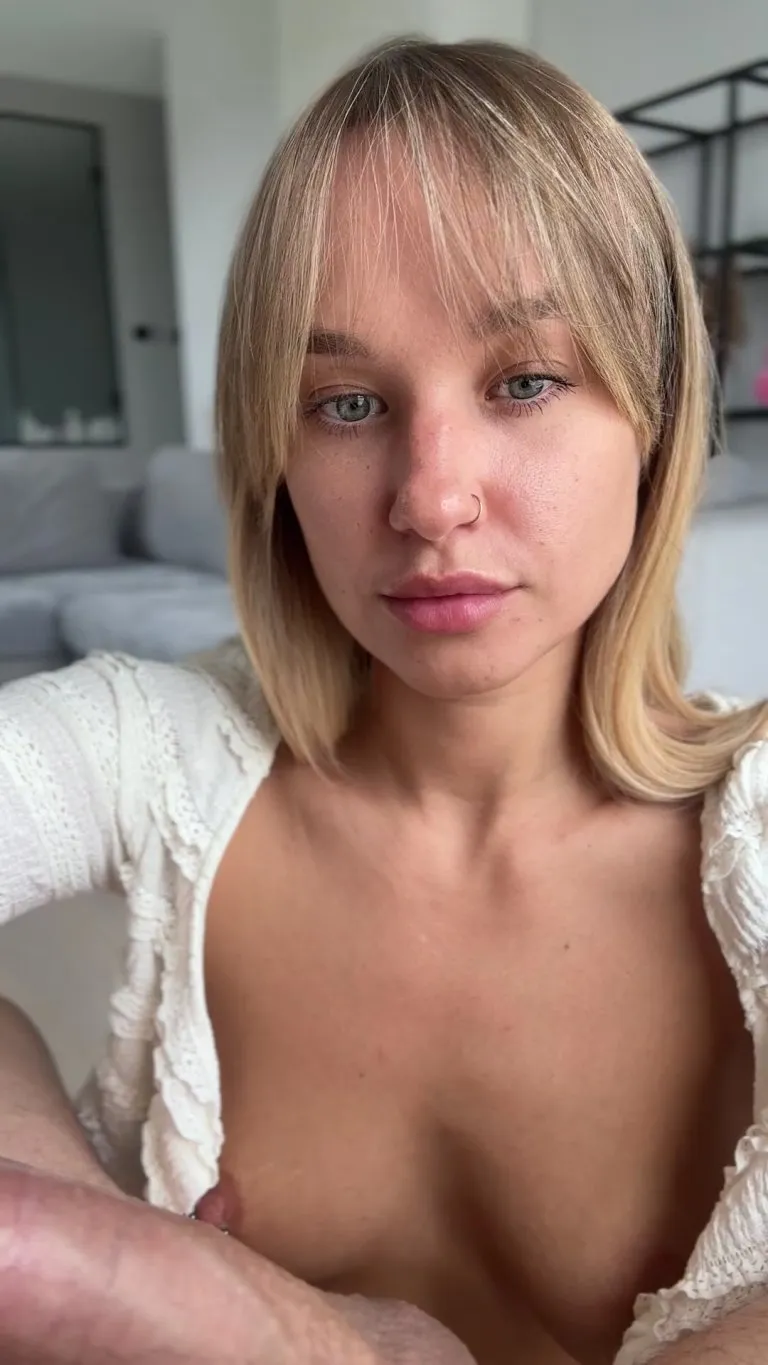 Oh damn, that look is going to drive you crazy