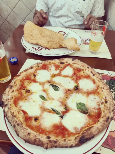 [i ate] PIZZA in naples