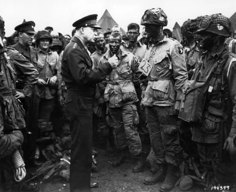 Dwight Eisenhower giving orders to D-Day troops: “Full victory— nothing else.” (June 6th, 1944)