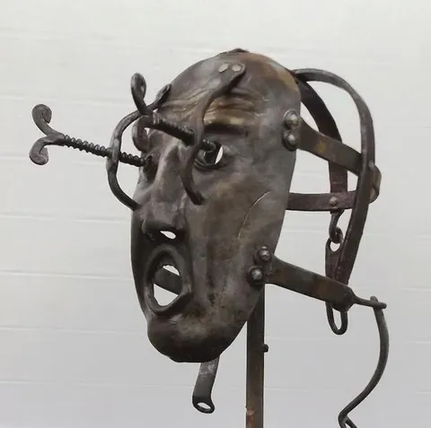 Medieval Eye torture mask 