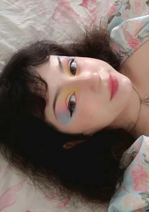 Pastel look with watercolor palette