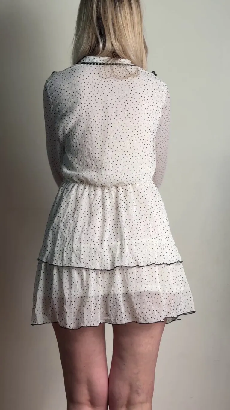 In a world of bare, I choose to dare, rocking my mane without a care