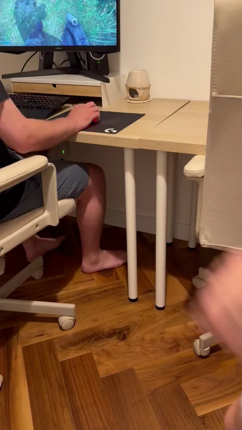 I think he was distracted. Oops