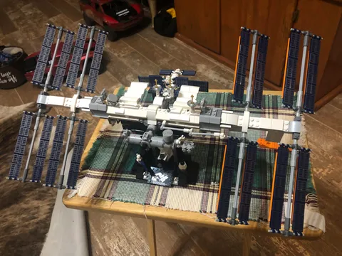 I can’t even begin say how much stuff this thing has. #ISS20