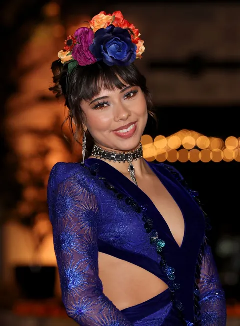 Dafne Keen and Xochitl Gomez