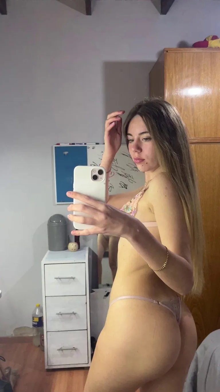 if my tight ass made u hard you owe me a creampie