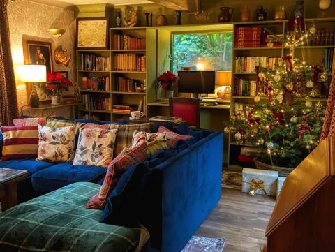 Christmas has arrived in our Cottage living Room 🎄