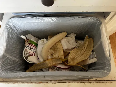 I just peeled a banana, then threw it into trash but kept the peel in my hand. 