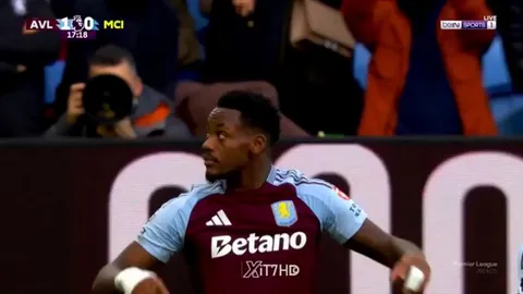 Pep Guardiola reacts to going down 1-0 vs Aston Villa