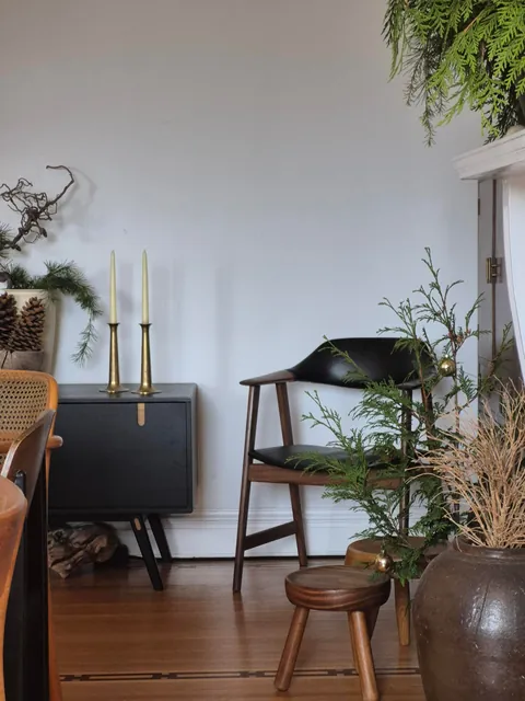 Christmas in Vancouver (swapped dining &amp; living for hosting) 