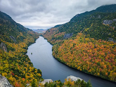 Adirondack Mountains, NY (OC - @chandan2294) [4080 x 3072]