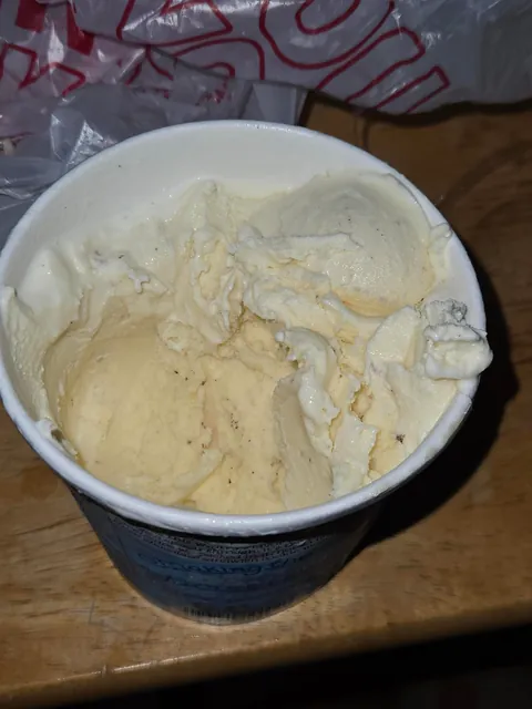 My Ben &amp; Jerry's Min't Chocolate Cookie ice cream had no cookie chunks...