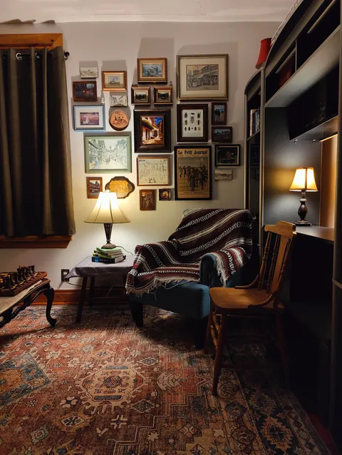 Less than a month after moving in. Swipe to see before!