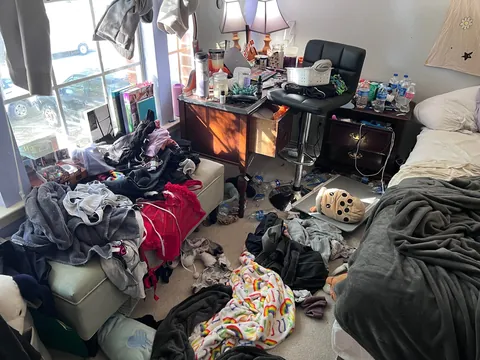 (OC) I did it 😭 I cleaned my depression room