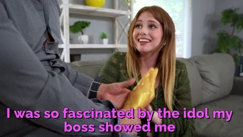 My boss's golden idol clouded my mind until I became obsessed with being his little slut