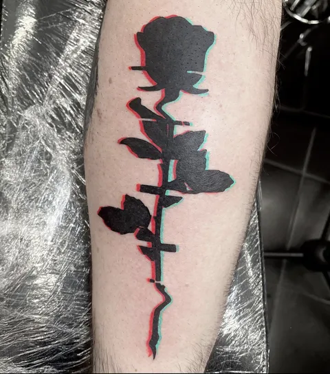 Glitchy rose done by Gage at bodycraft, Nottingham, UK