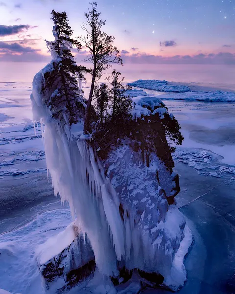 The sea stack from lake superior which fell in 2019