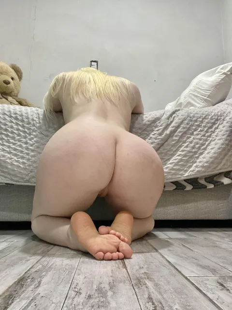 I know my thick ass is not perfect but would you fuck me