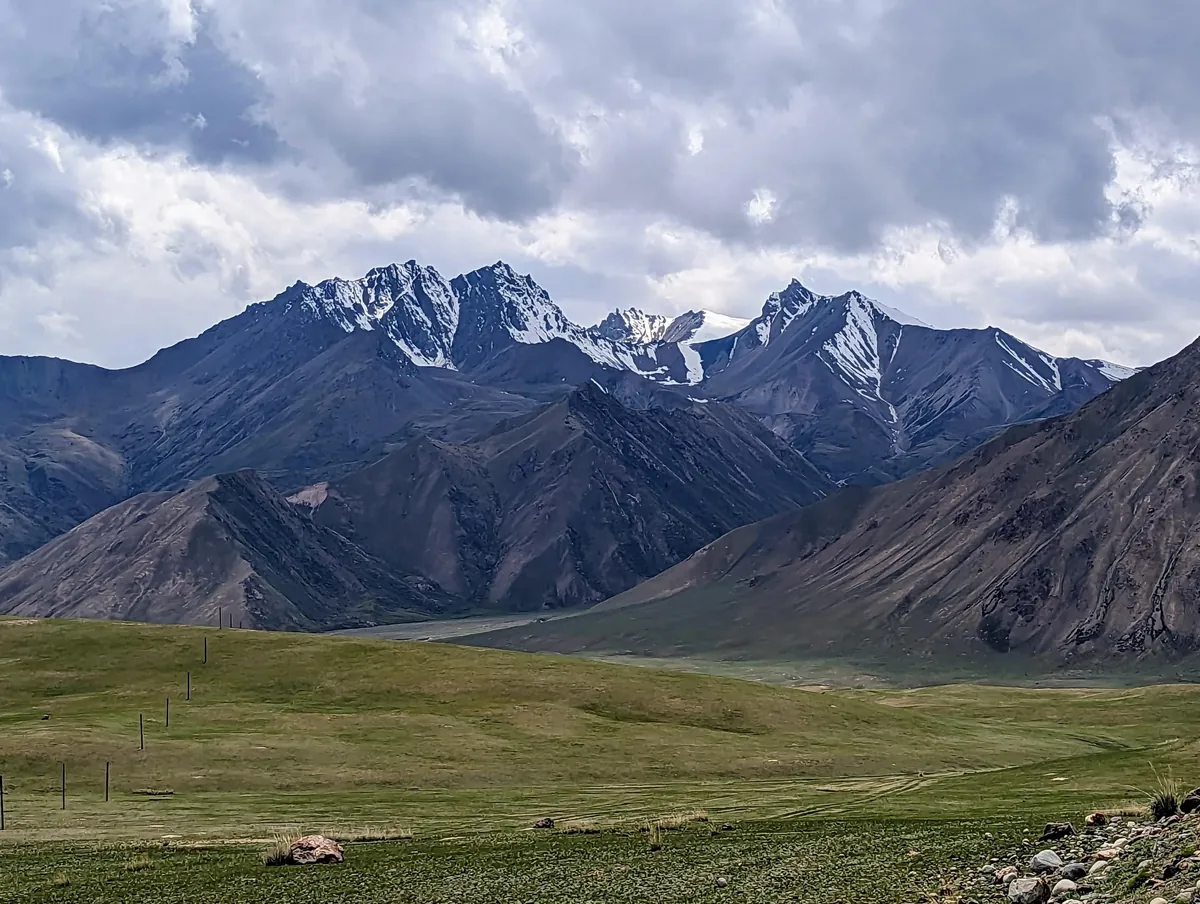 10 days in Kirghizistan with a 4WD