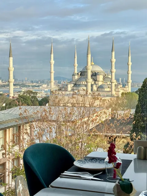A cancelled flight changed my mind about Istanbul
