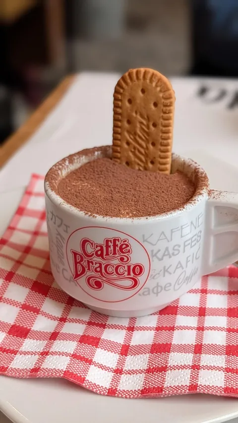 I ate 10 Tiramisus in Rome, here's my ranking!