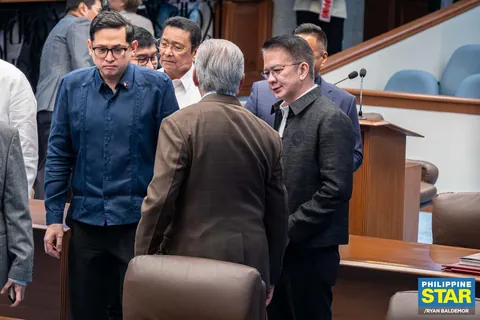 In Photos: Chiz Escudero makes a surprise appearance
