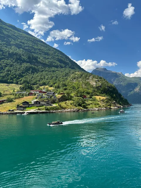 The colors of Norway (with absolutely no filters)