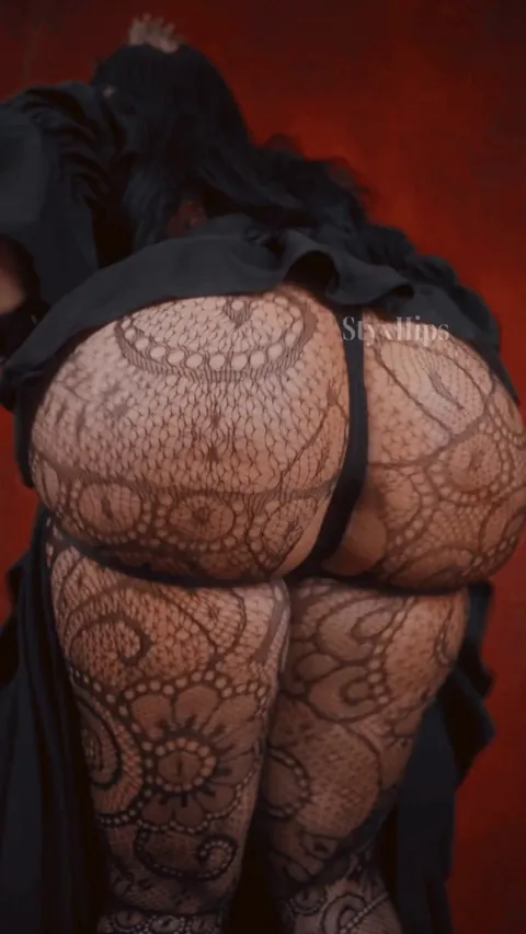 Worship your PORN mommy 👑