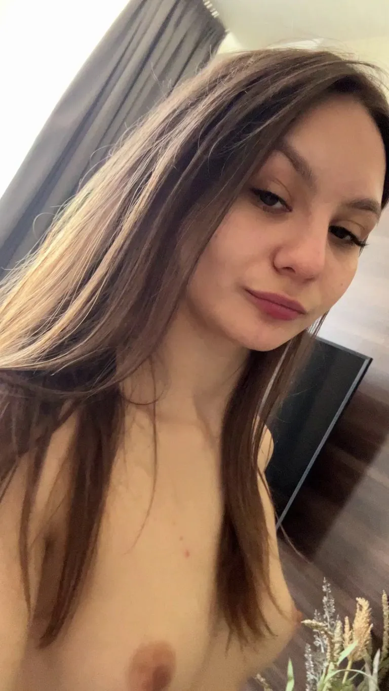 Would u like me grind your tongue? :3