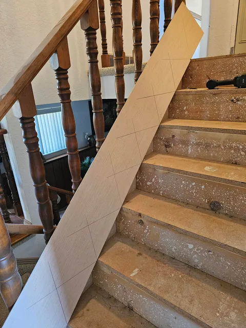 Stairs from carpet to LVP