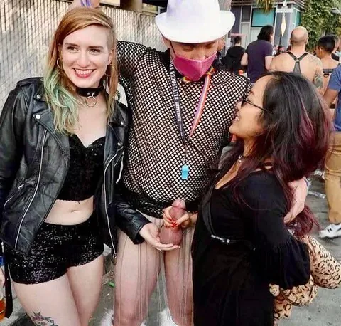 Sexy CFNM cock touching