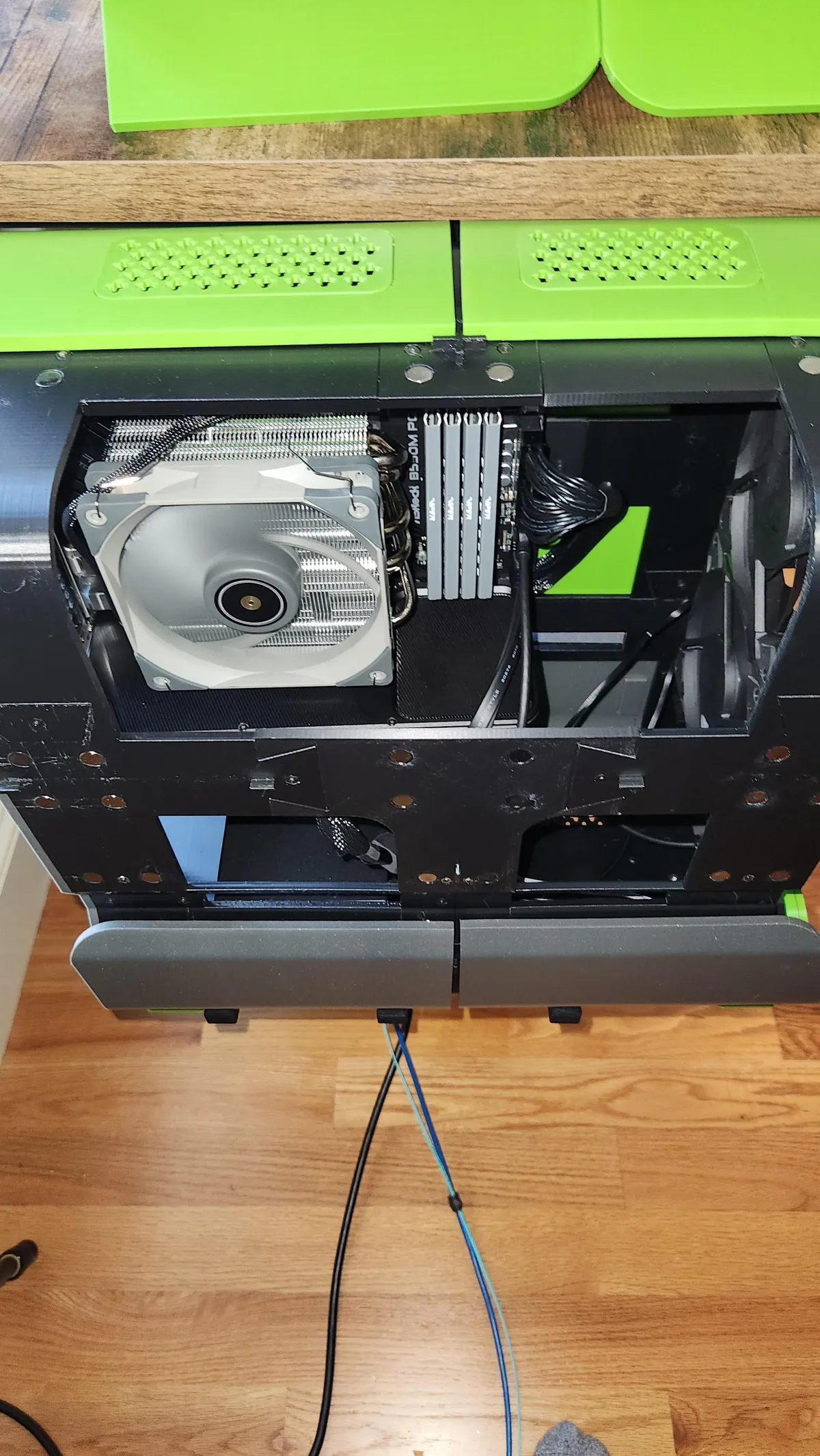 My 1st fully 3D printed PC case