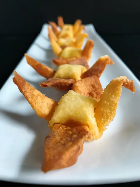 [Homemade] Origami crane rangoons