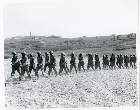 World War II, 1940s: The Pictures They Don't Often Show...