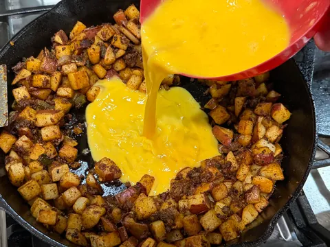 [homemade] chorizo, potato and eggs