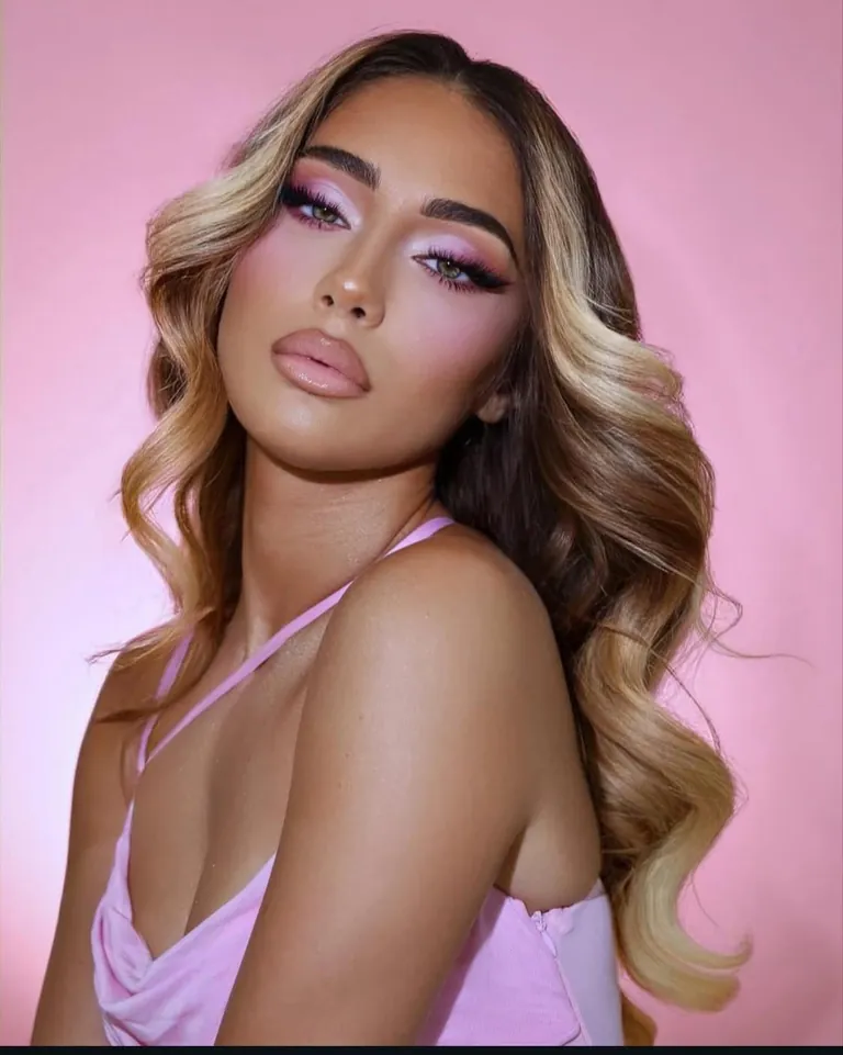 Does the pink under eye trend look good IRL?