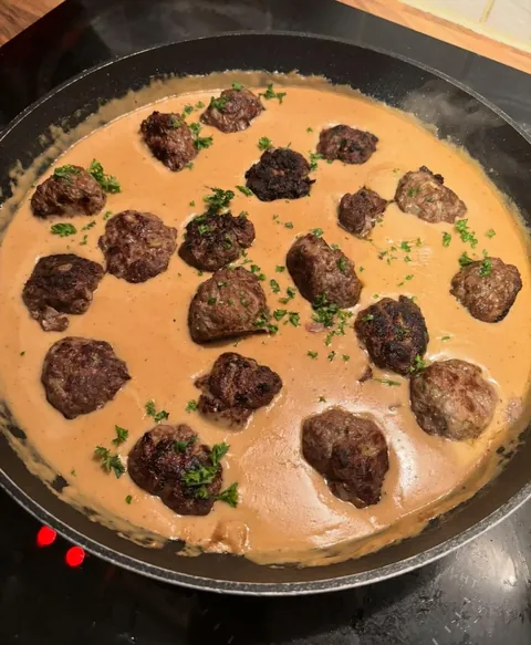 Swedish meatballs [homemade]