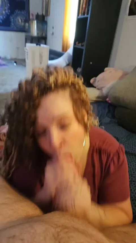 WillFixer glazes her entire face