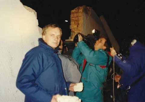 Unseen photos from inside East Berlin the day the Berlin Wall fell
