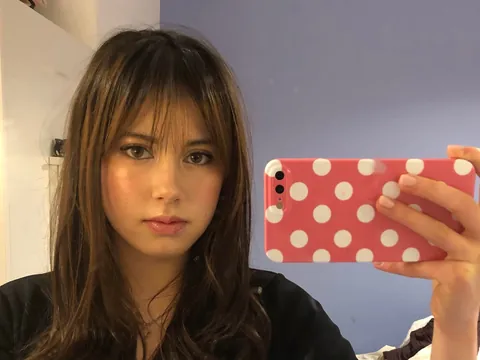 did victoria secret angel inspired makeup(!) for a date only to be stood up… 💔