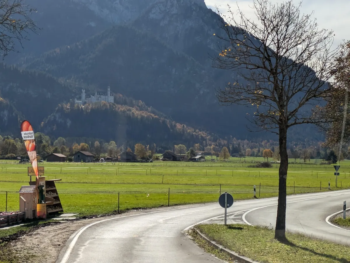 Neuschwanstein Castle in October 2024 (with bonus Oberammergau and Schloss Linderhof)