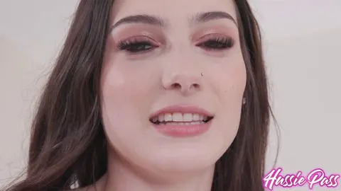 [Sophie Tyler, 23] Sweet &amp; Slender!