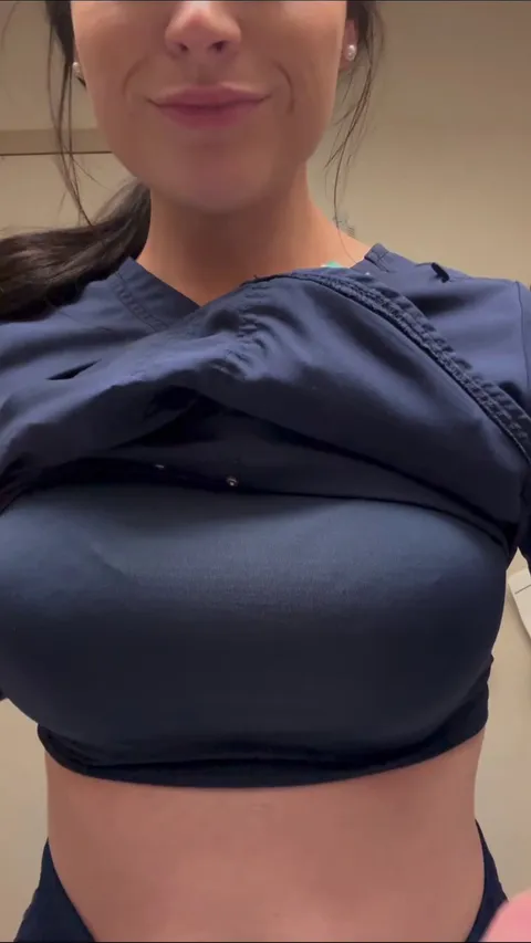 Nurse boobies ☺️