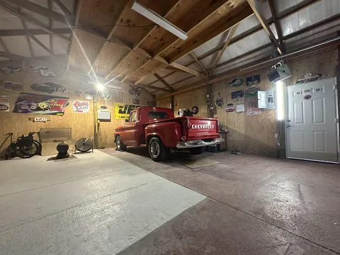 Wife’s grandfathers garage