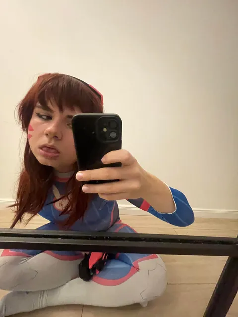 I'm 5'4 you can fuck me if you're taller :3 💕